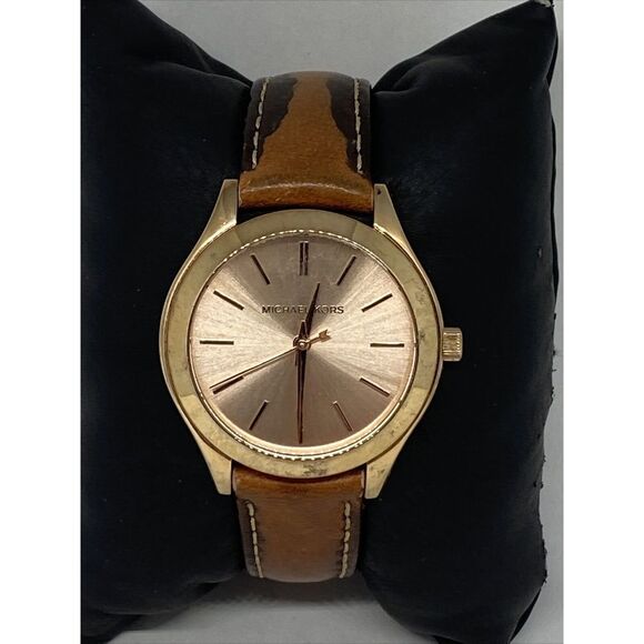 Michael Kors MK-3425 Woman's Brown Leather Analog Dial Quartz Wrist Watch WFH83 - Picture 3 of 12